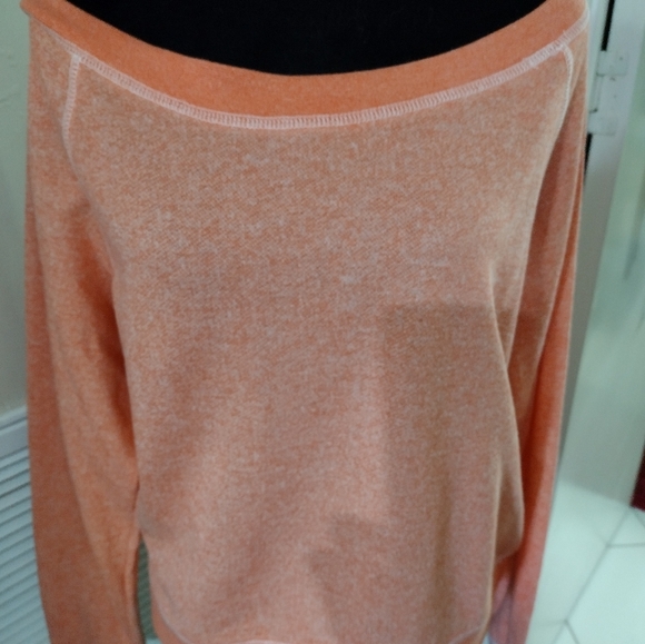 Set of 2 off Shoulder Sweatshirts/ SZ L/ New No tags - Picture 7 of 14